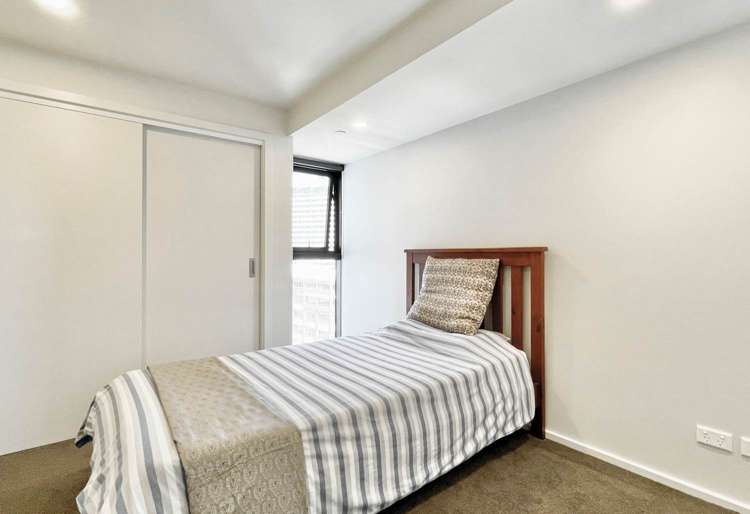 1202/70 Anzac Avenue City Centre_11