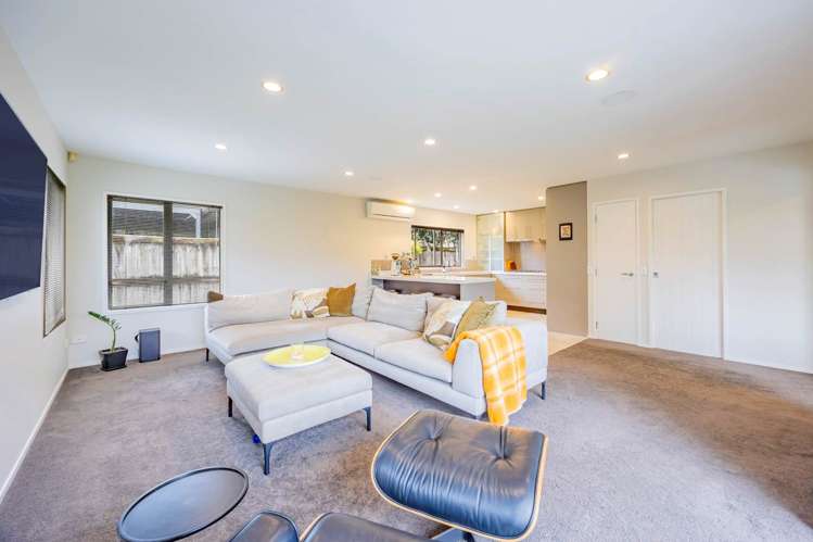 29 Kestev Drive Flat Bush_3