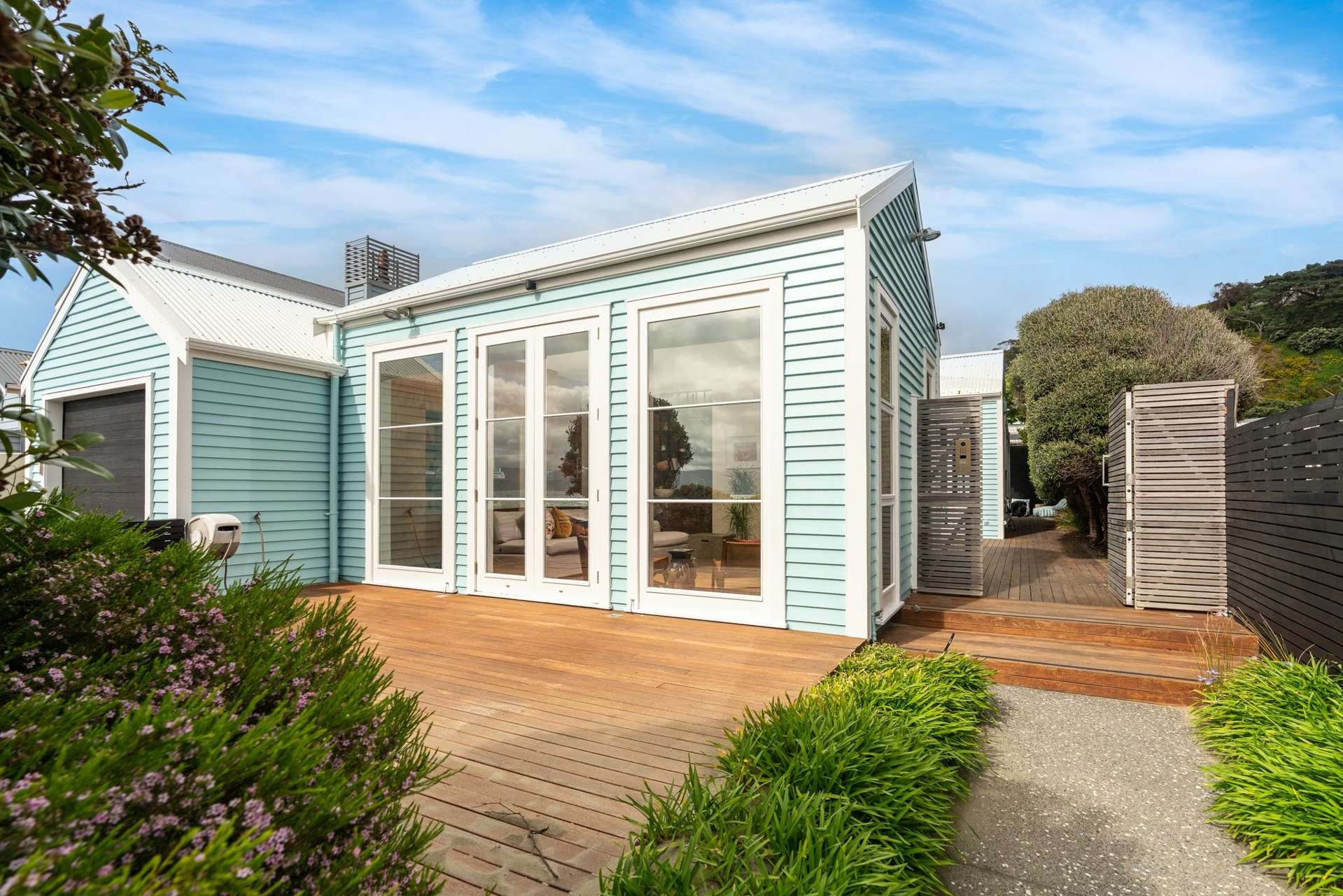 69 Marine Parade Seatoun_0