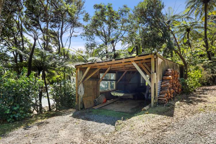 2515 Kenepuru Road Kenepuru Sounds_18