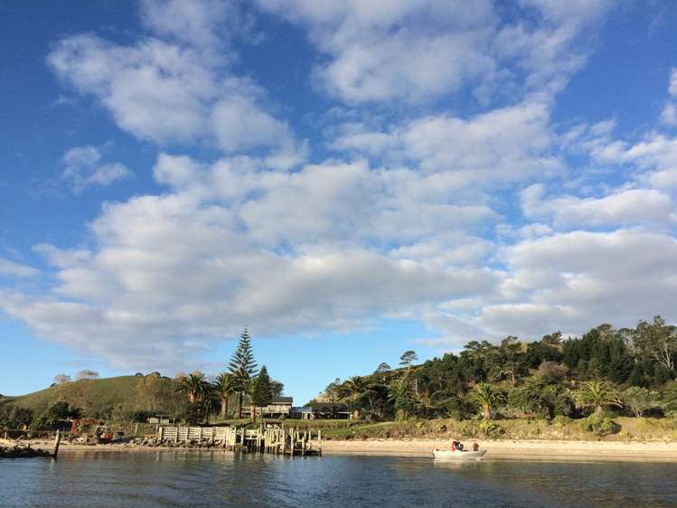 190 Pacific Ocean, Slipper Island (Whakahua) Thames_51