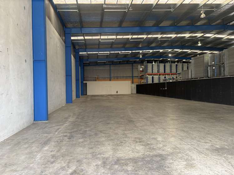 60 Westney Road Mangere_1