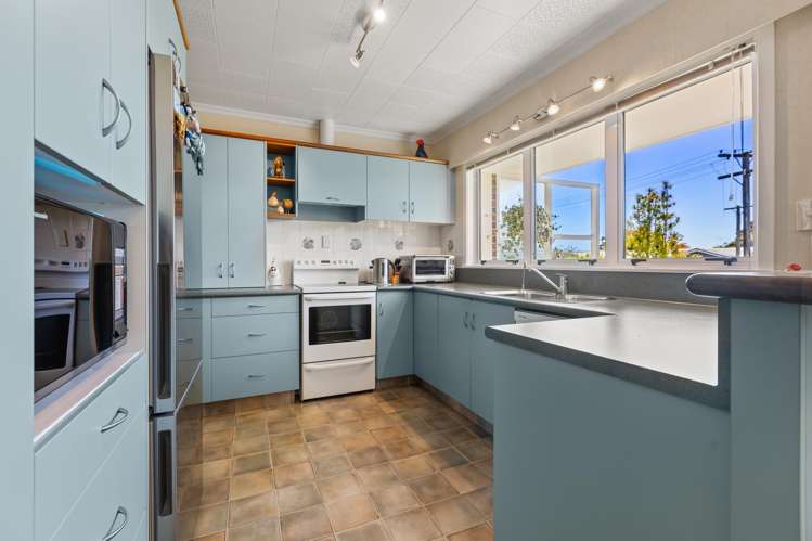 6 Totara Terrace Inglewood_2