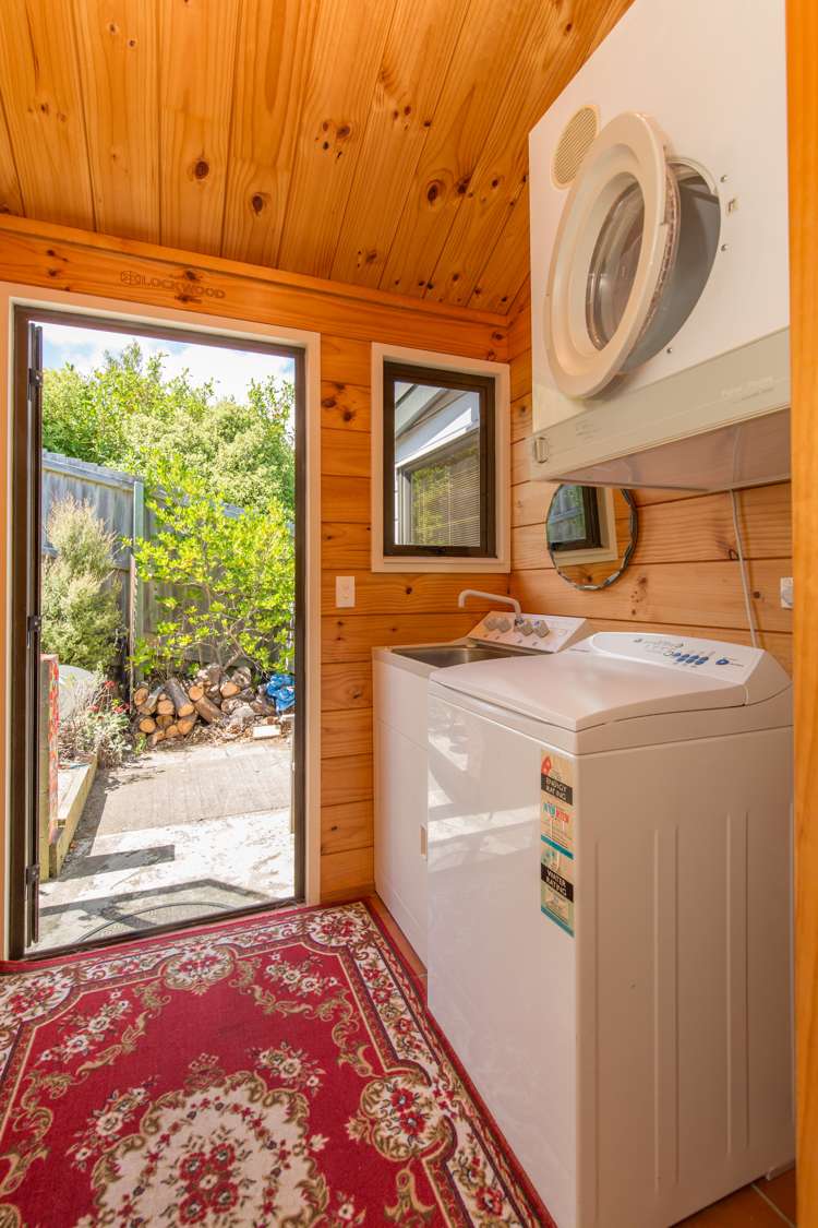 9 Tirohanga Terrace Akaroa_12