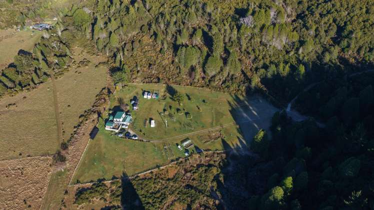 111 Bates Road Takaka Hill_45