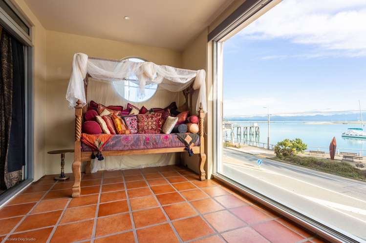 2/275 Wakefield Quay Stepneyville_8