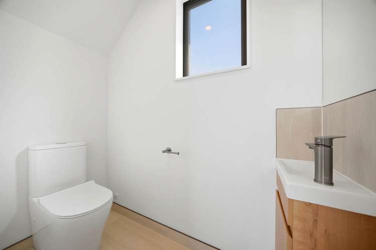 22 Lomandra Street Westgate_8