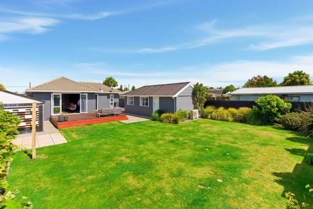 77 Neill Street Hornby_1