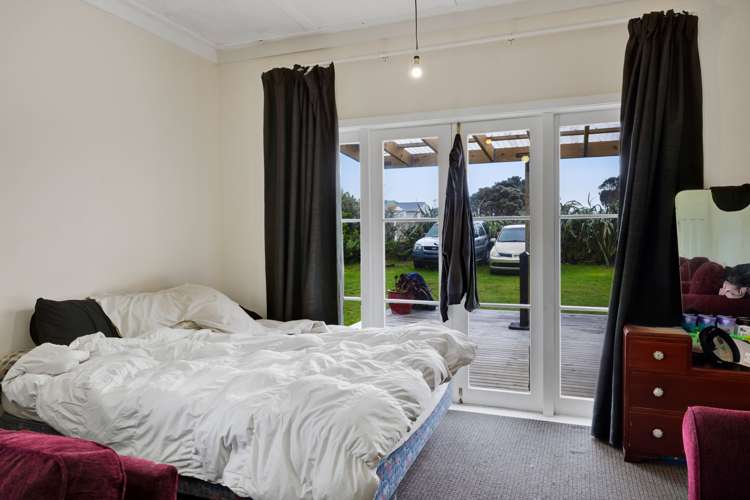 180 Tasman Street Opunake_11