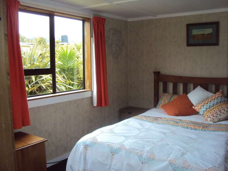 26 Lewis Street Kahurangi National Park_13