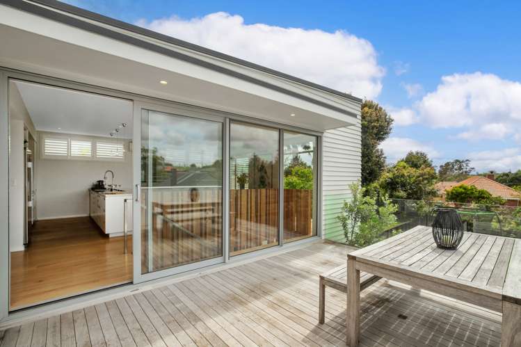 77 Walmer Road Point Chevalier_6