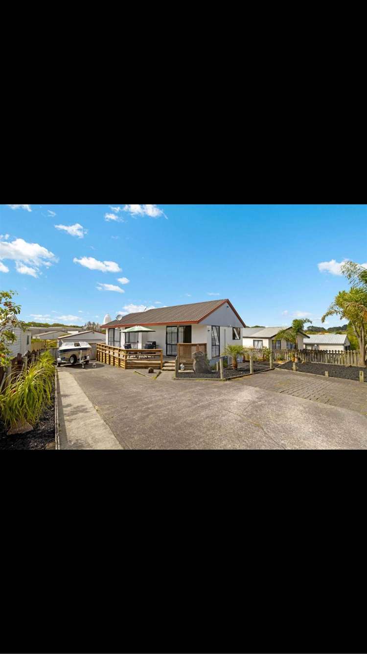 34a Riserra Drive Ranui_1