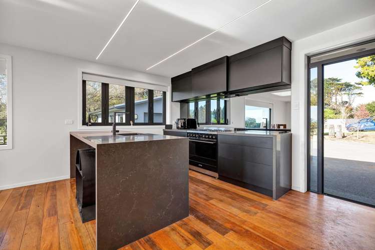 1384 Egmont Road Egmont Village_22