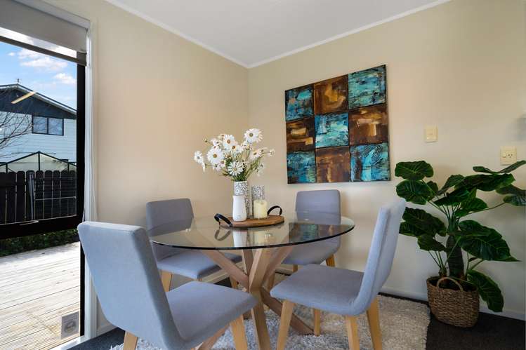 1/14 Moxham Grove Massey_12