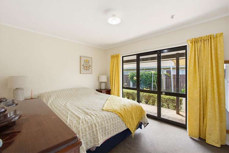 6 Alan Styles Place Greenmeadows_9