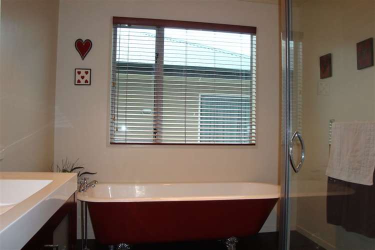 61 Nikau Place Highfield_11