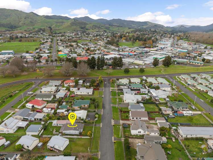 11 George Street Paeroa_22