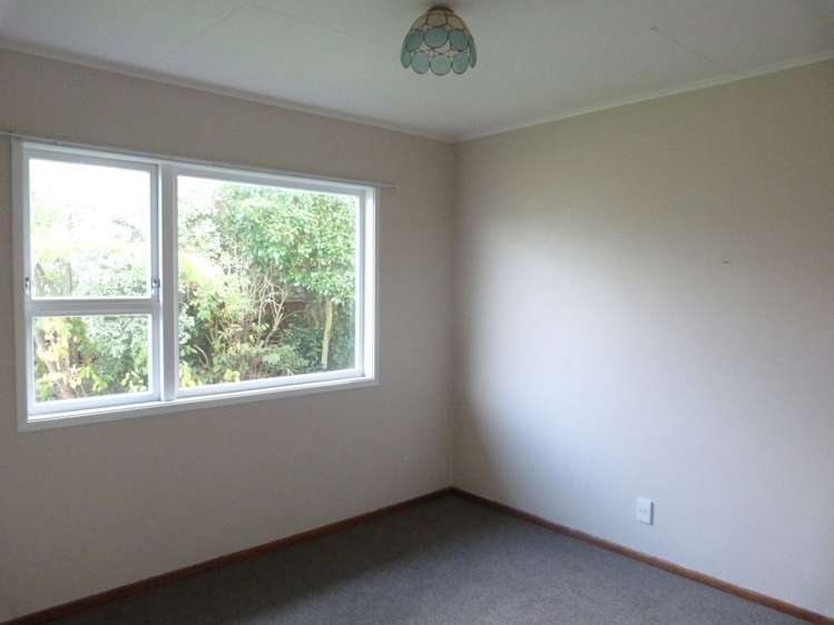 52 Waite Street Featherston_11