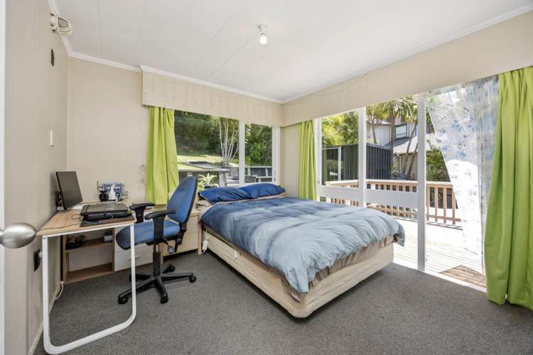 12 Raroa Terrace Waiatarua_10