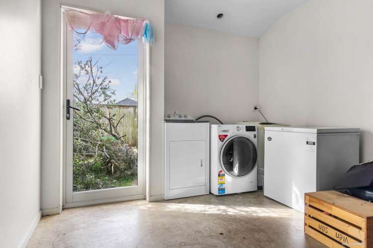 7/31 Swanson Road Henderson_9