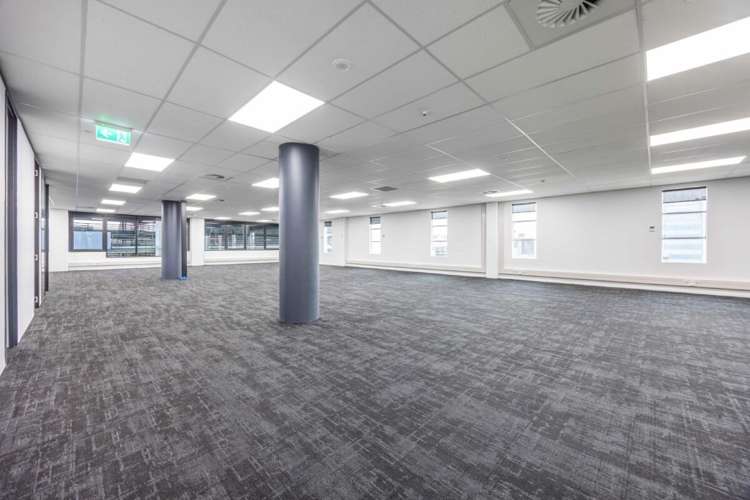 235 Broadway Newmarket_29