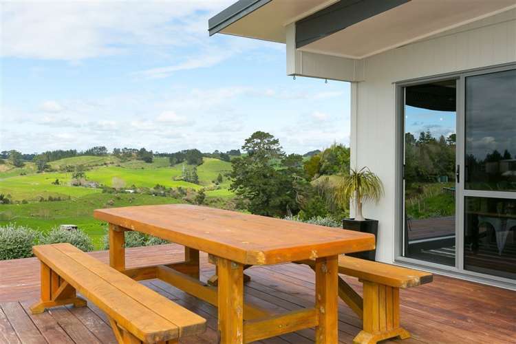 281 Upland Road Tarurutangi_17