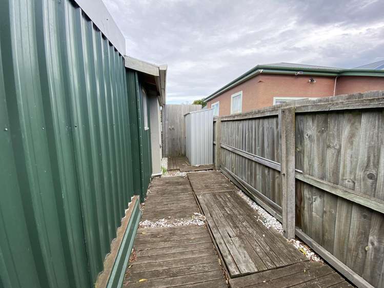 697 Worcester Street Linwood_12