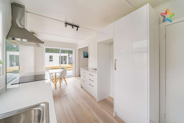 17 Reynolds Street Taita_9