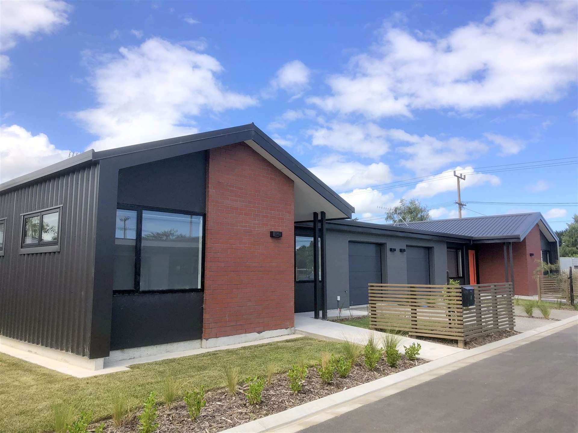 9/4 Bibby Street Waipawa_0