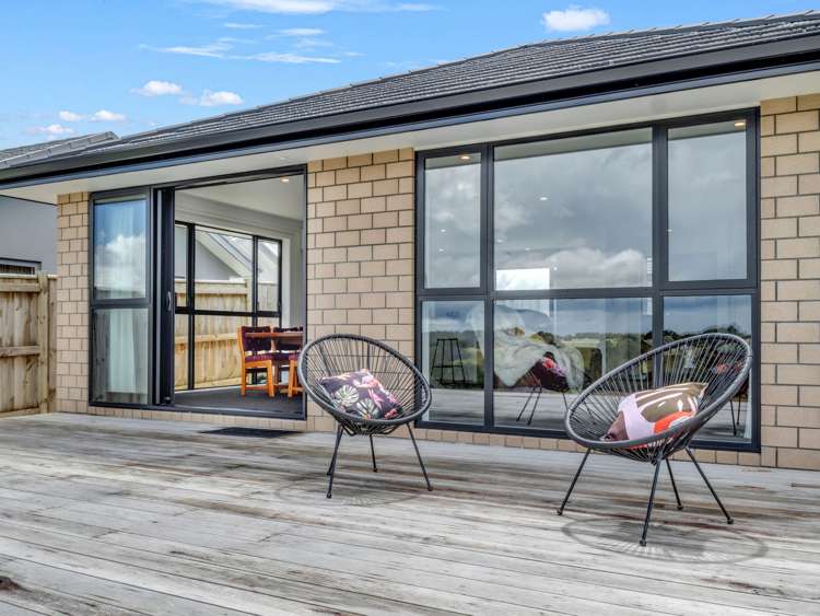 36 Varsity Heights Fitzherbert_7