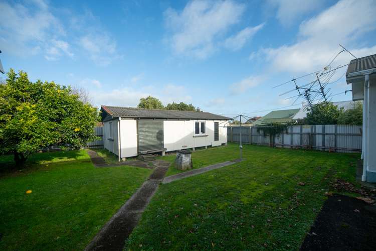 261 Kimbolton Road Feilding_17