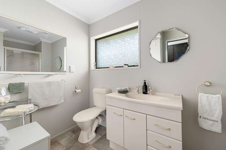 9 Heron Crescent Katikati_11