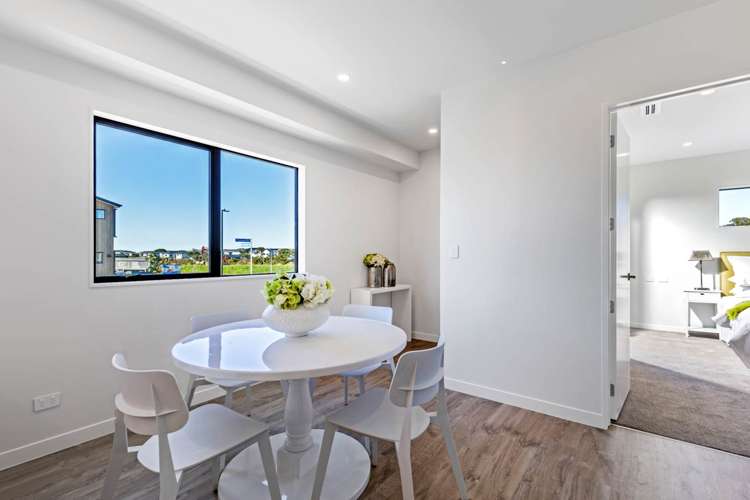 34 Bristol Freighter Road Hobsonville_6