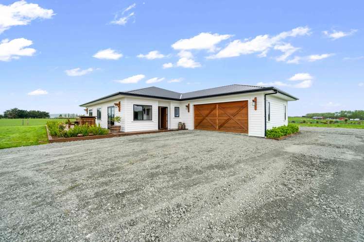 29 Humphries Road Waimumu_29