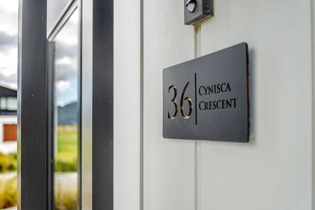 36 Cynisca Crescent Wallaceville_4