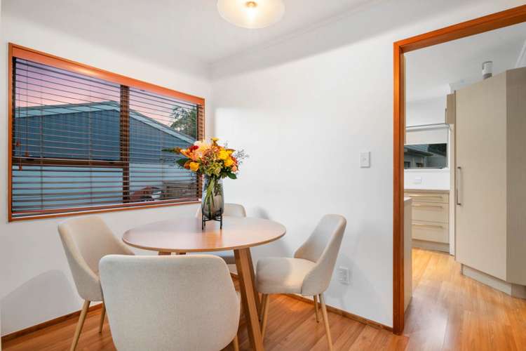 2/51 Eskdale Road Birkdale_9