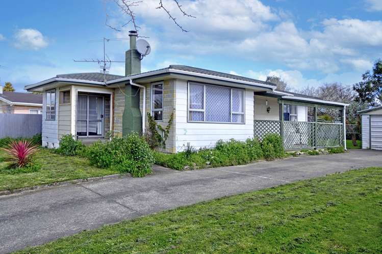 4 Leeds Place Solway_16