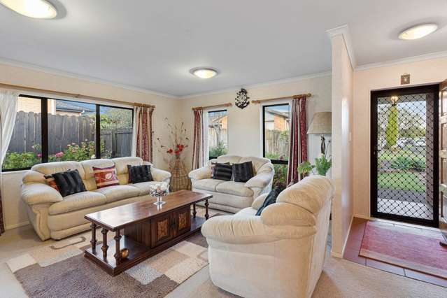 26 Farmdale Court Flat Bush_2