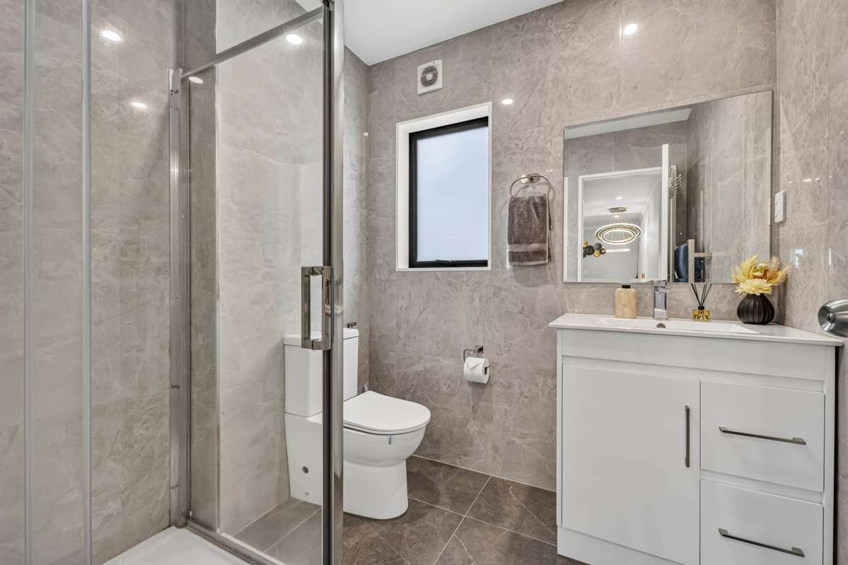 111A Russell Road_3