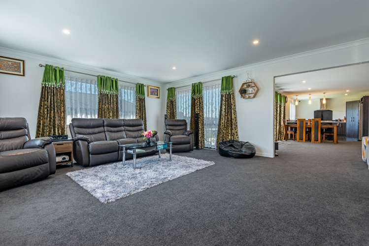 191 Pacific Drive Fitzherbert_2