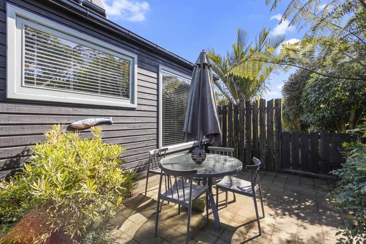 26 Mayfair Place Westown_30