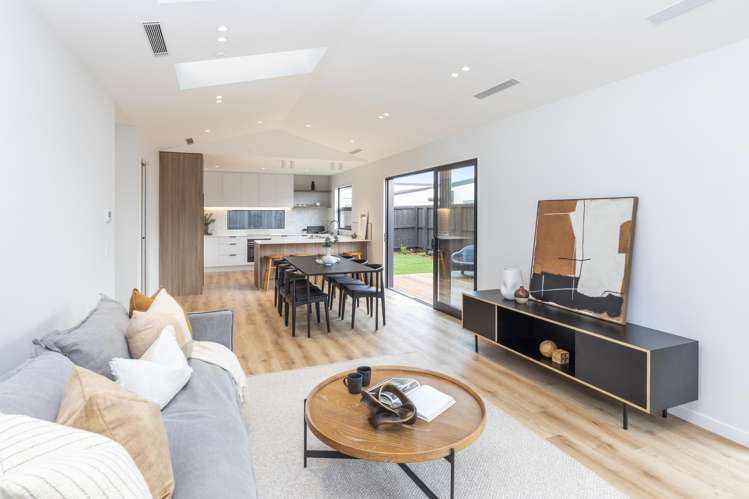 2 Perehia Mews Marshland_11