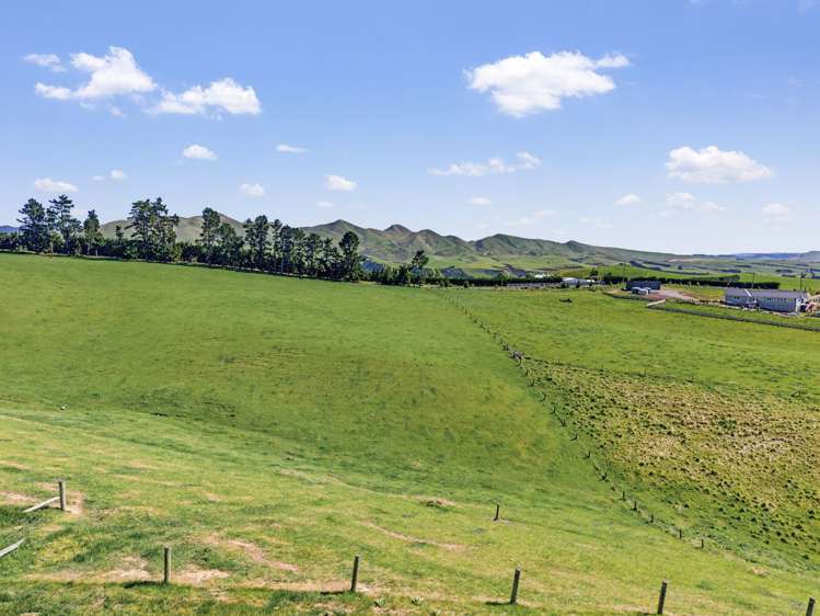 5/297 Mound Road Amberley_4