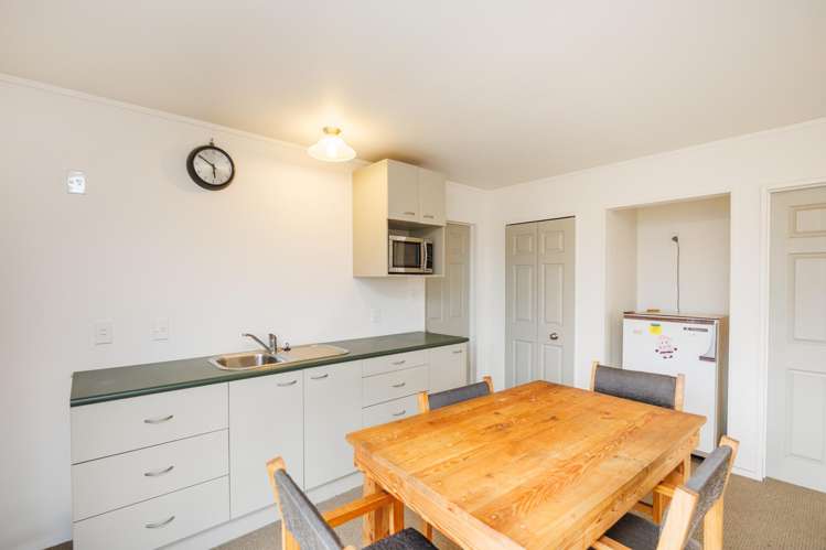 14 Douglas Square Rongotea_10