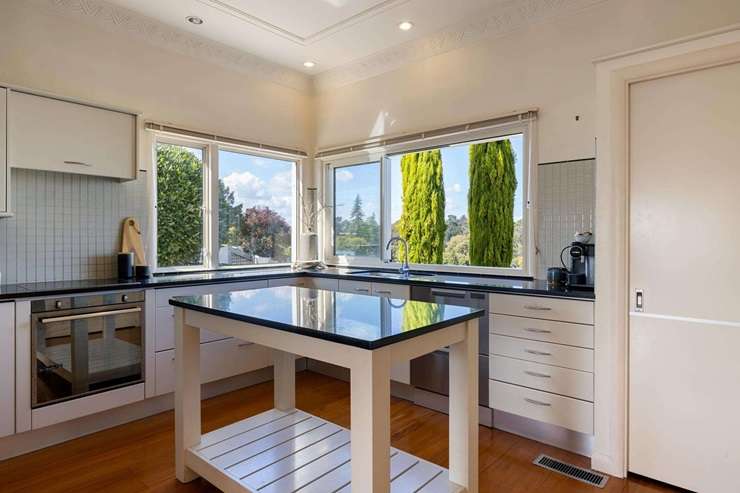 The iconic art deco home overlooking Hamilton Lake is to be auctioned later this month. Photo / Supplied