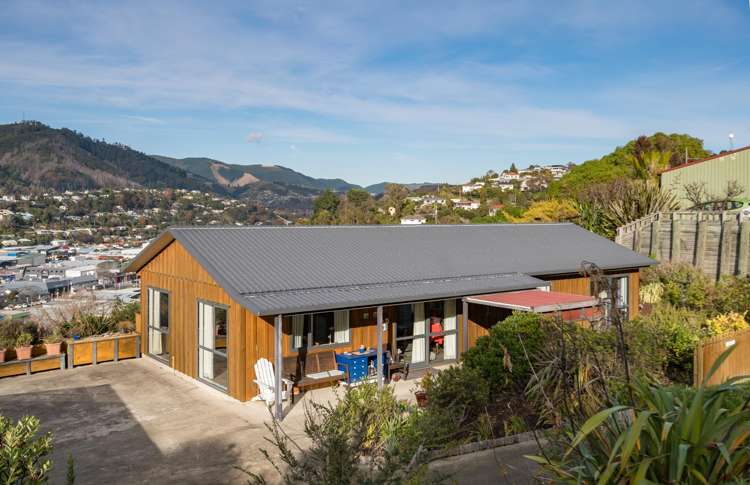 42 Valley Heights Road_1