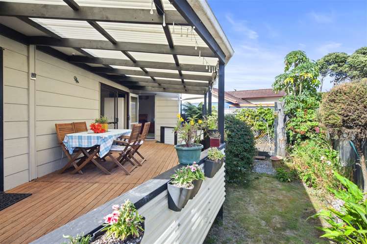 7 Taihiki Road Clarks Beach_2