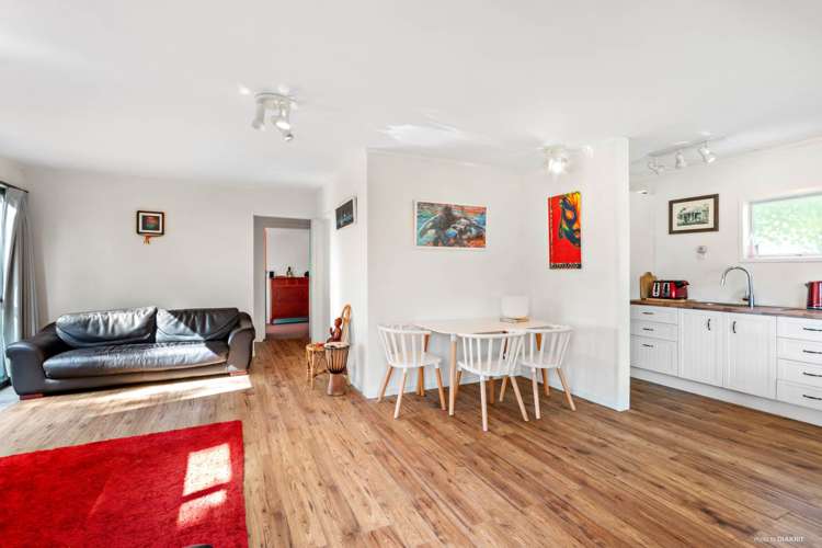 399 Cossey Road Drury_16