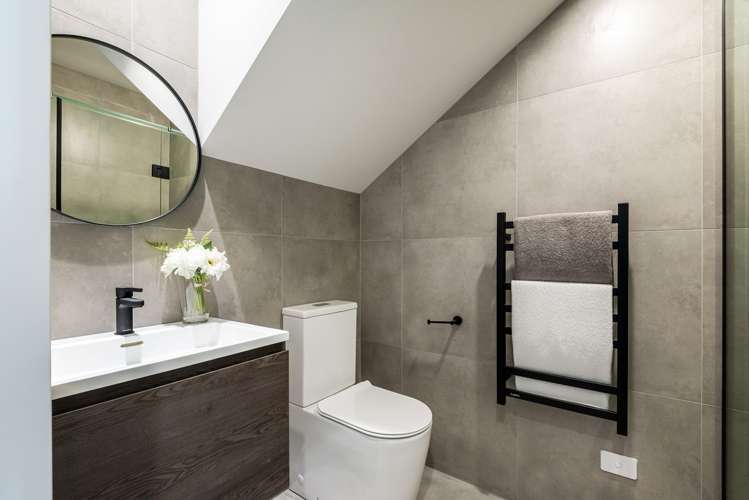 30a Anzac Road Gate Pa_21