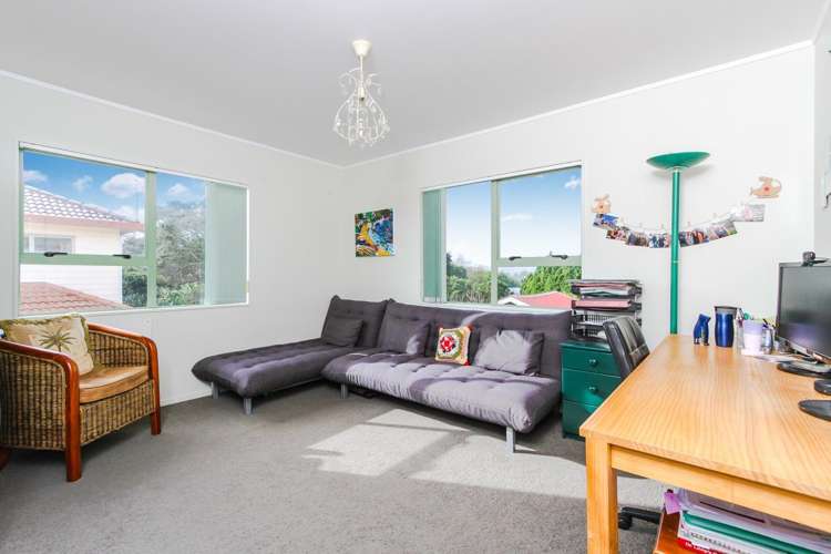 14 Links Road New Lynn_11